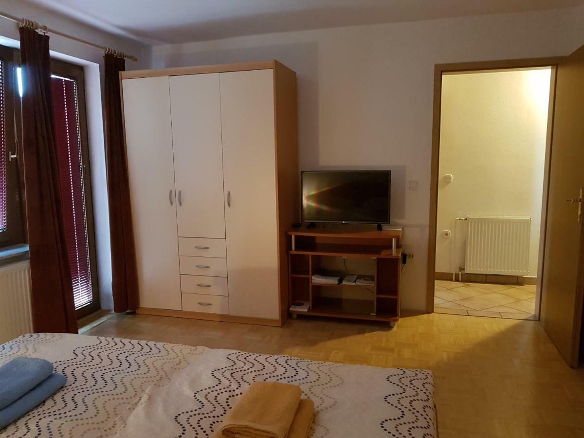 Apartmaji Mezan Apartment Блед Екстериор снимка