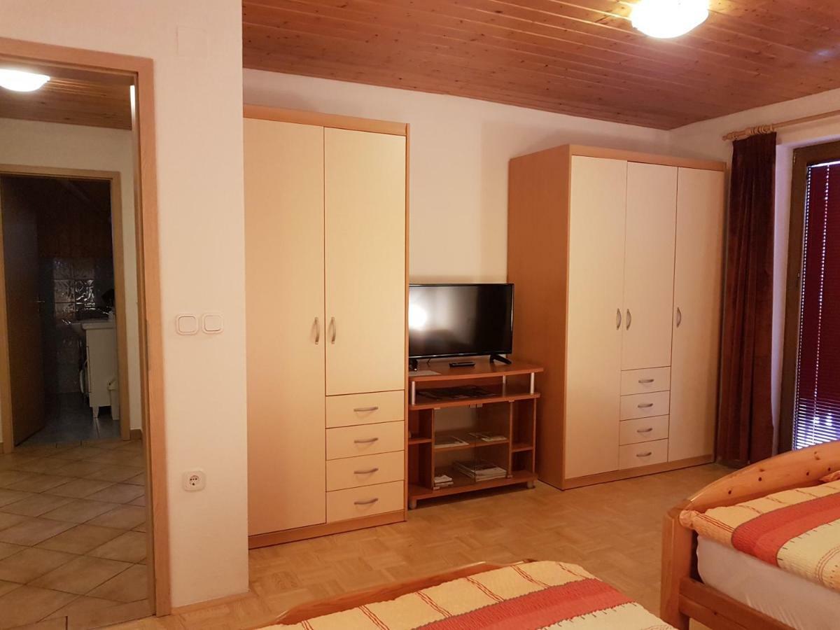 Apartmaji Mezan Apartment Блед Екстериор снимка